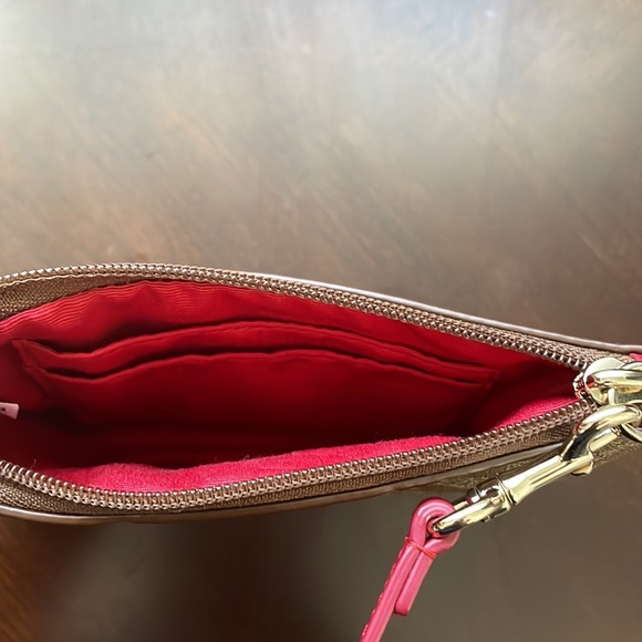 Coach Colorblock Signature Wristlet - Picture 5 of 5